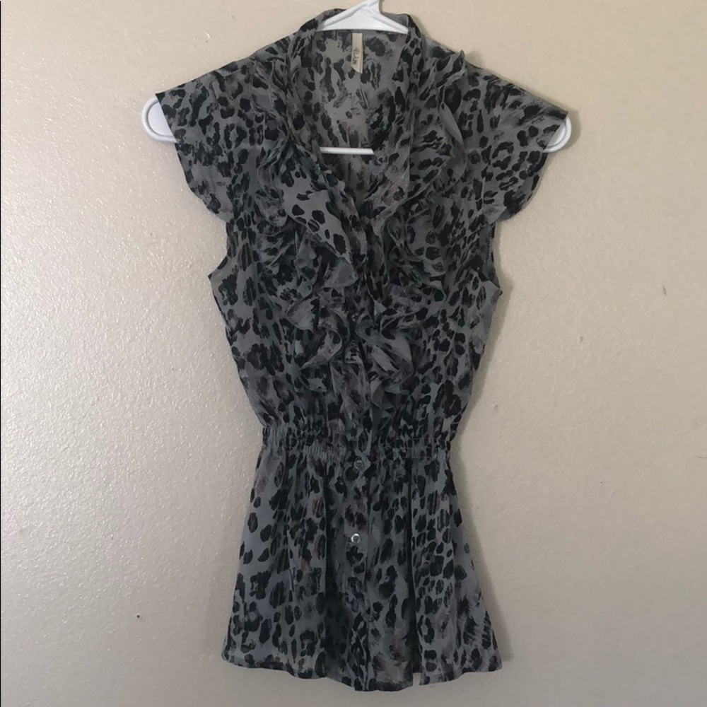 Myth nyc top